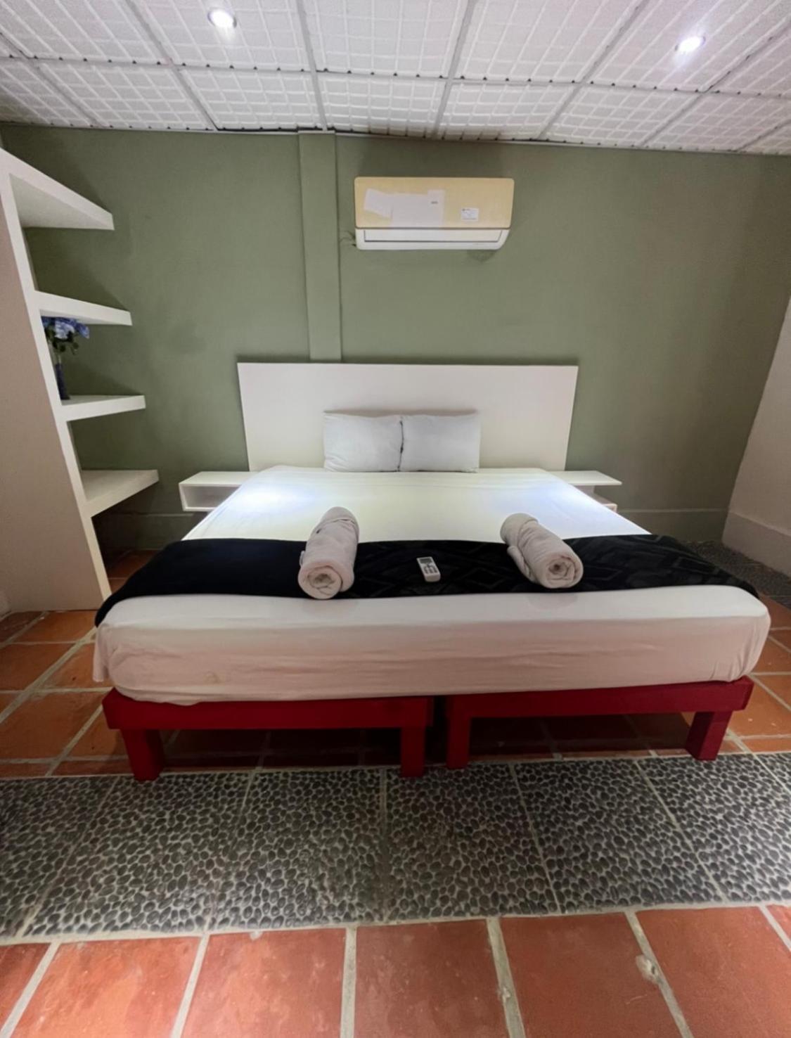 Hotel Surf Paradise Zicatela à Puerto Escondido  Extérieur photo